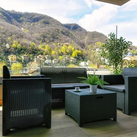 Apartment In Centro - By Myhomeincomo Como