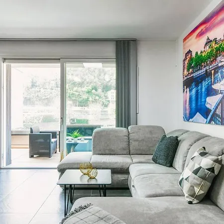 Apartment In Centro - By Myhomeincomo *