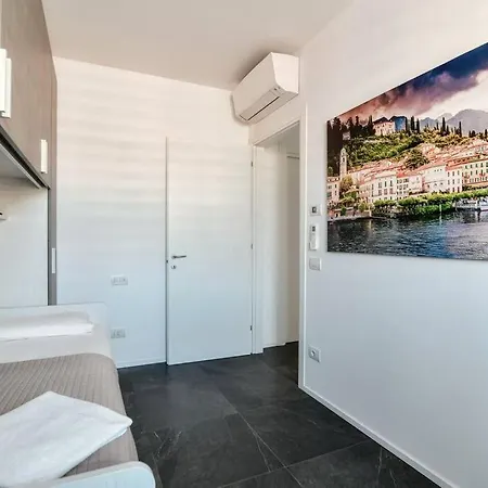 شقة In Centro - By Myhomeincomo *